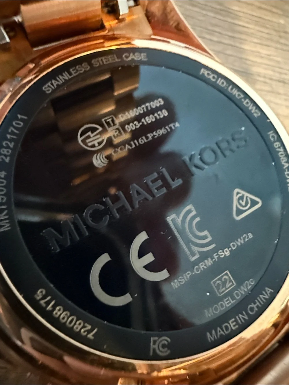 Michael Kors Access    Model: Bradshaw MKT5004 or MKT5021)   “Needs Charger”